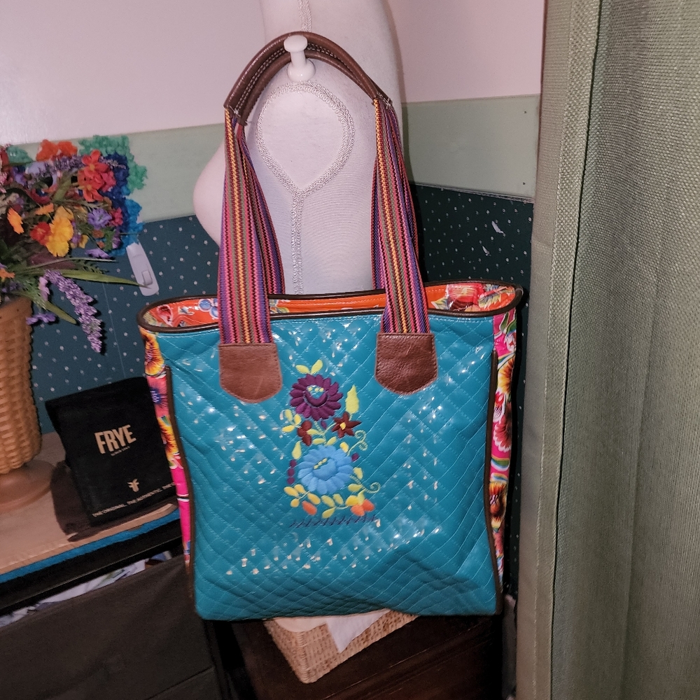CONSUELA EUC CLASSIC QUILTED SUMMER TOTE BAG